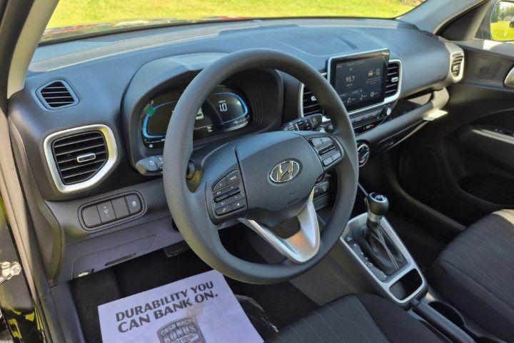 New 2026 Black Hyundai SE image 12