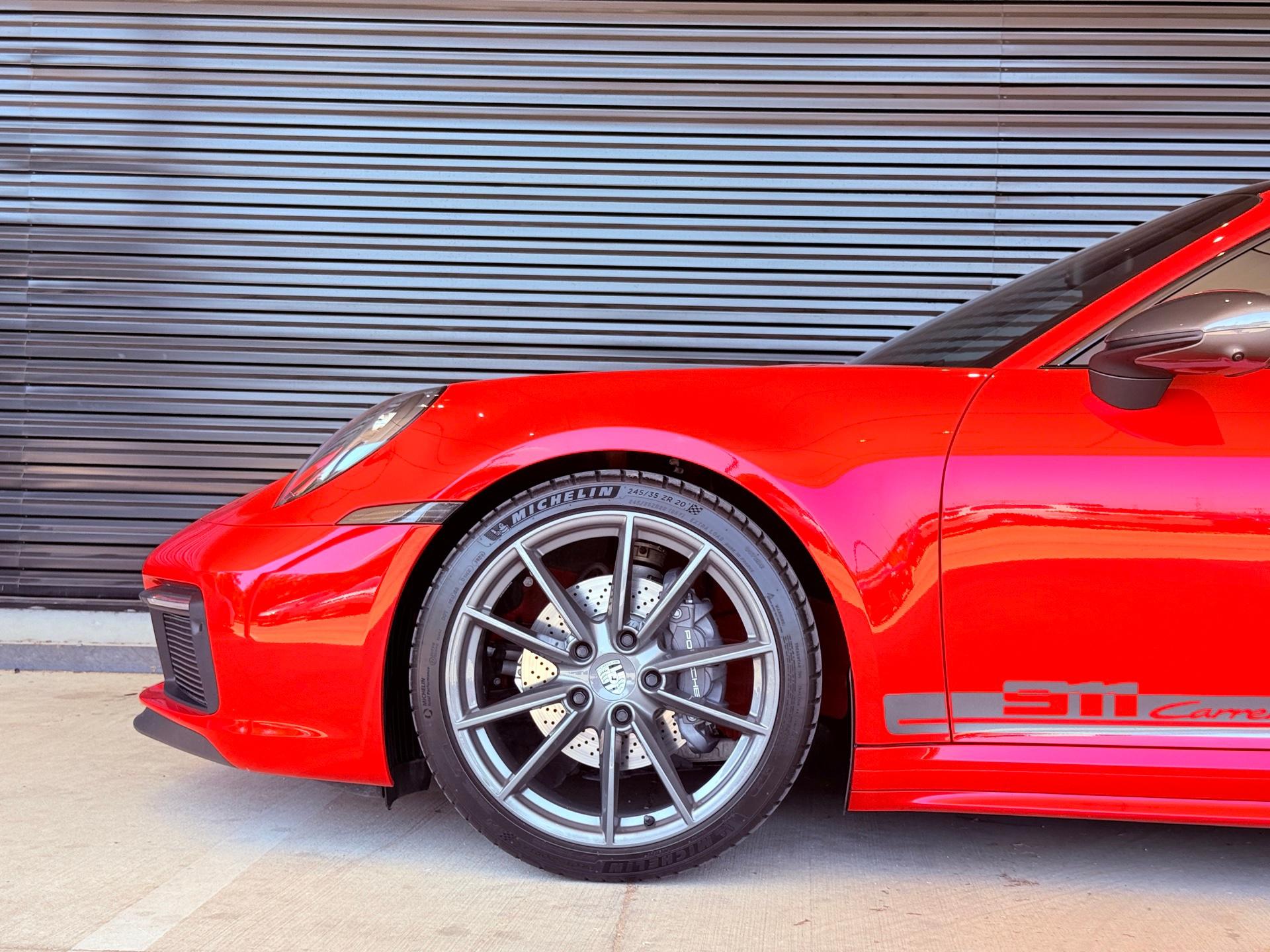 2024 Porsche 911 T - Photo 11