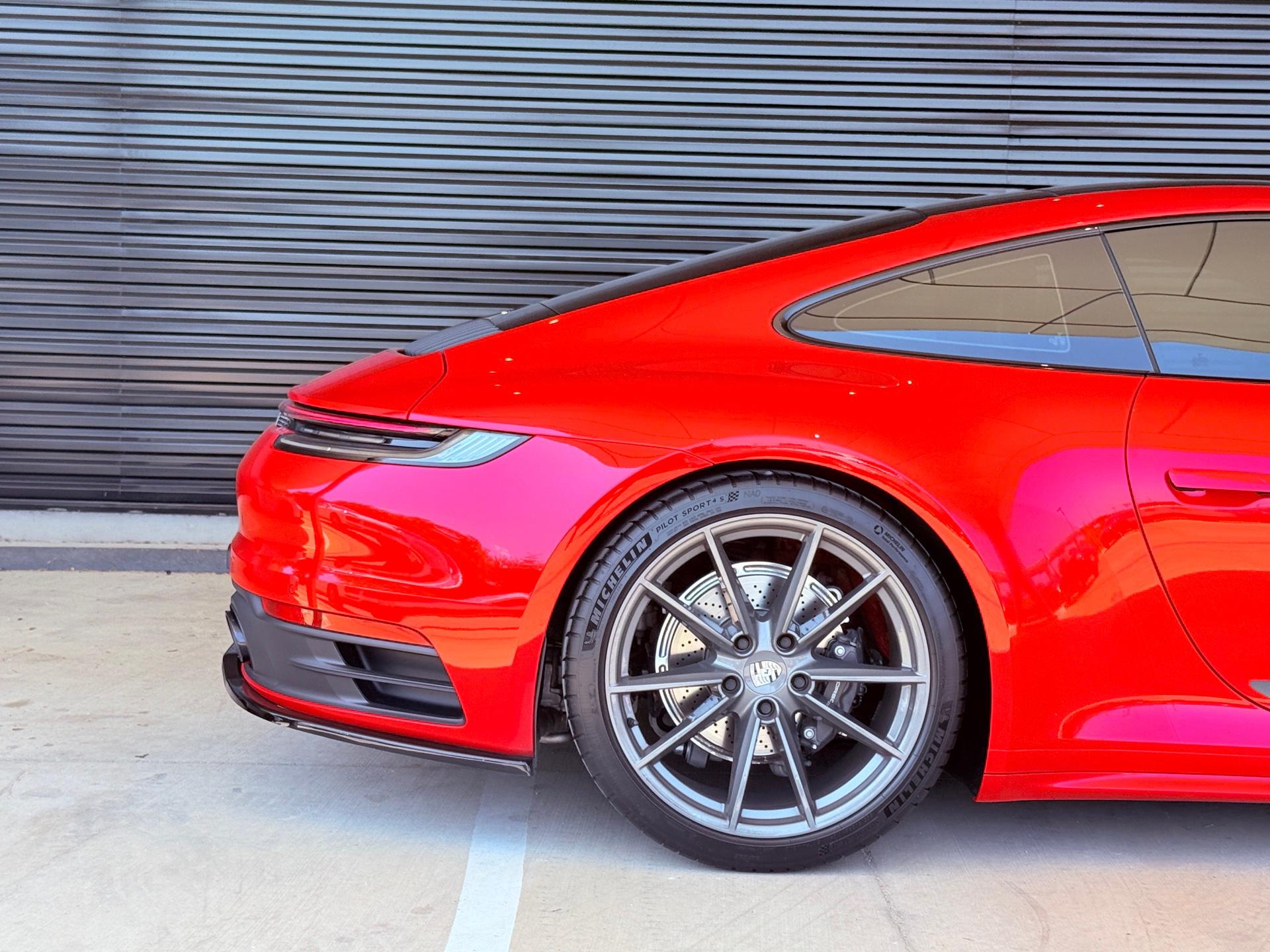 2024 Porsche 911 T - Photo 16