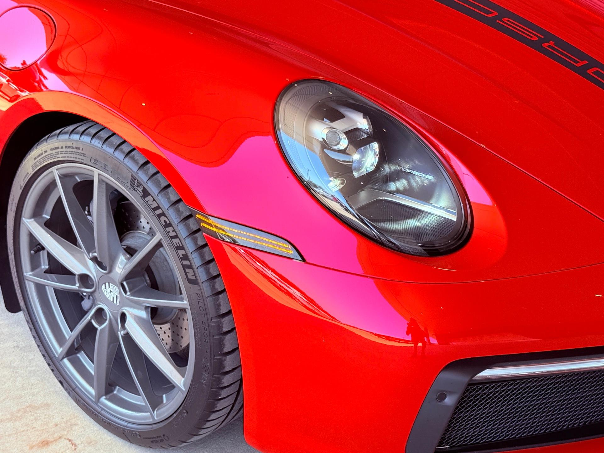 2024 Porsche 911 T - Photo 18