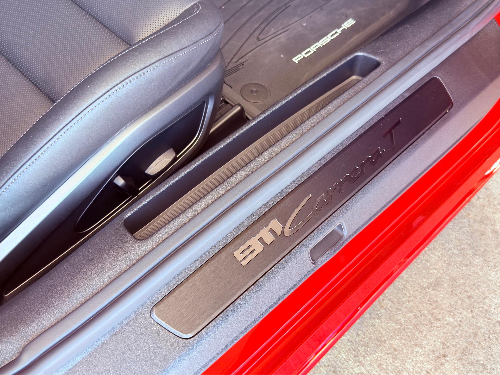 2024 Porsche 911 T - Photo 36