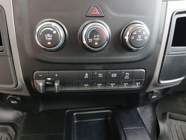 2017 Ram 2500 Tradesman Crew Cab 4x4 64 Box