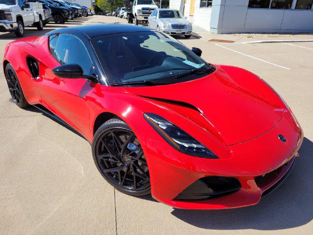 2026 Lotus Emira - Photo 9