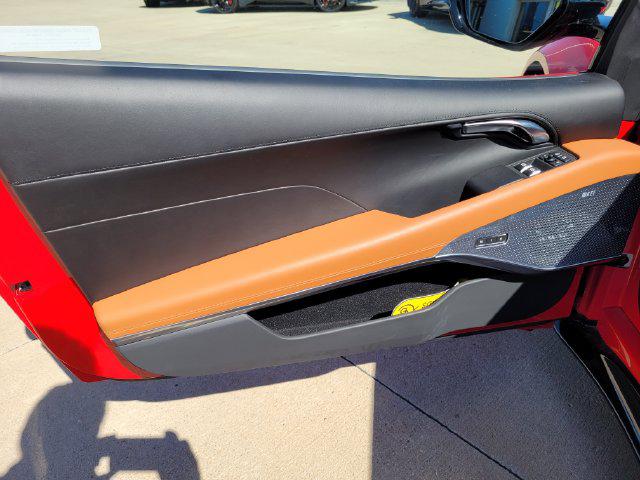 2026 Lotus Emira - Photo 14
