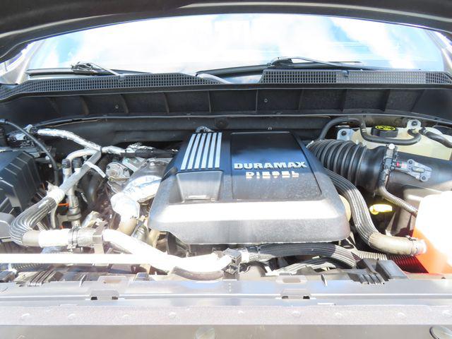 2021 Chevrolet Silverado 1500 4WD Crew Cab Short Bed High Country