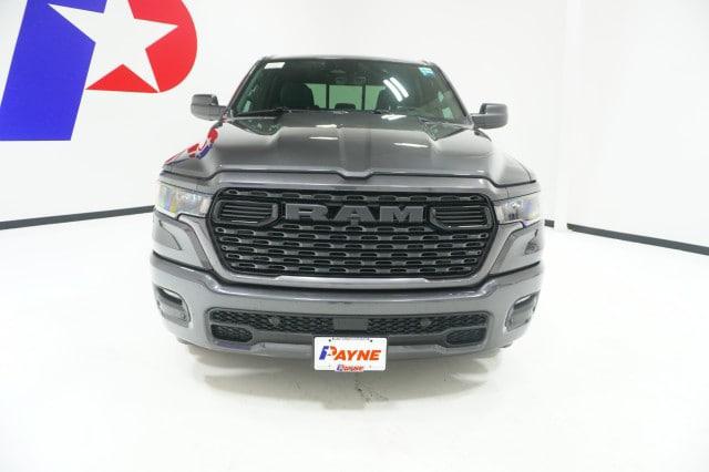 2027 RAM Ram 1500 RAM 1500 EXPRESS CREW CAB 4X2 57 BOX