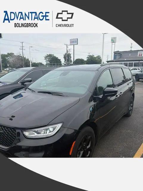 2024 Chrysler Pacifica Hybrid Premium S Appearance Pkg for sale in Bolingbrook, IL