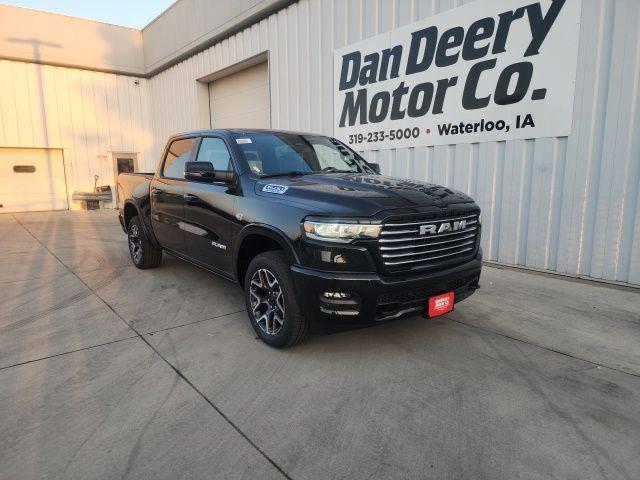 2027 RAM Ram 1500 RAM 1500 LARAMIE CREW CAB 4X4 57 BOX