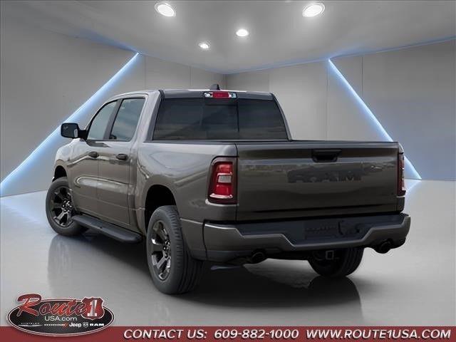 2027 RAM Ram 1500 RAM 1500 EXPRESS CREW CAB 4X4 57 BOX