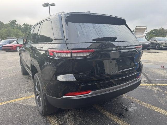 2027 Jeep Grand Cherokee Laredo Altitude 2027 Jeep Grand Cherokee Laredo Altitude