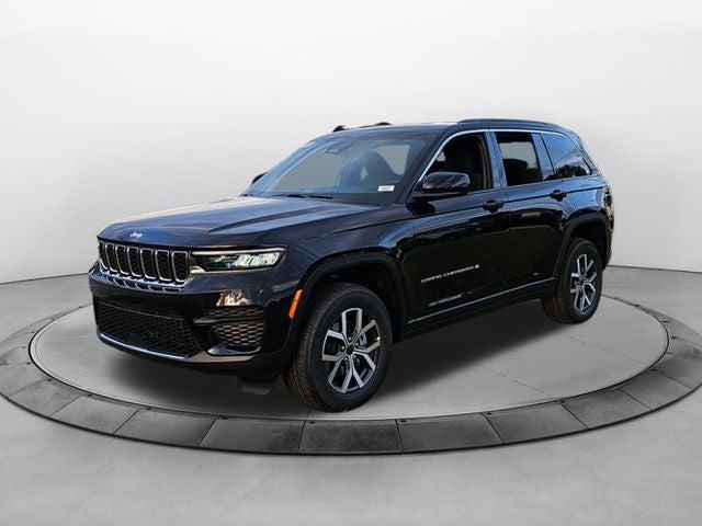 2027 Jeep Grand Cherokee Laredo
