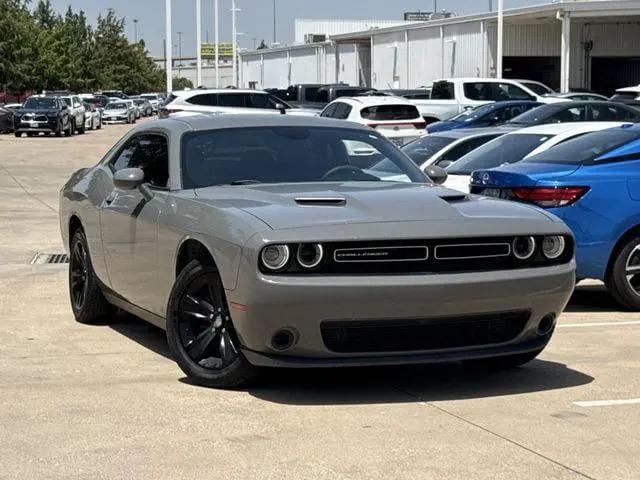 2017 Dodge Challenger SXT for sale in Dallas, TX