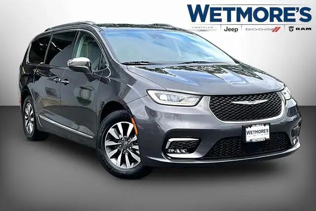 2021 Chrysler Pacifica Hybrid Limited for sale in New Milford, CT