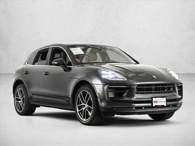 2022 Porsche Macan S