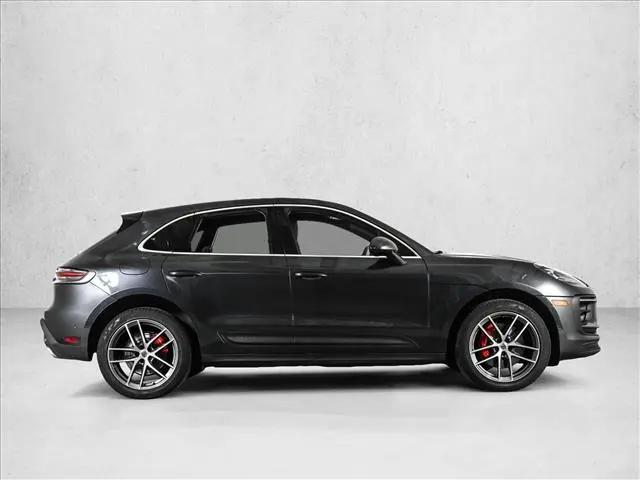 2022 Porsche Macan S