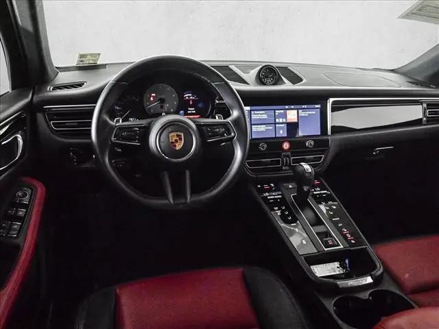 2022 Porsche Macan S