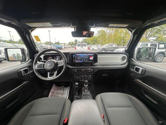 2024 Jeep Wrangler 4-Door Sahara 4x4 2024 Jeep Wrangler 4-Door Sahara 4x4