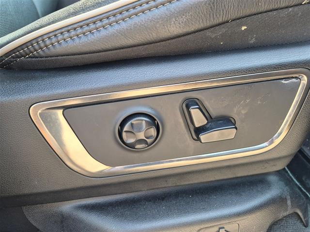 2020 Ram 1500 Limited Crew Cab 4x4 57 Box