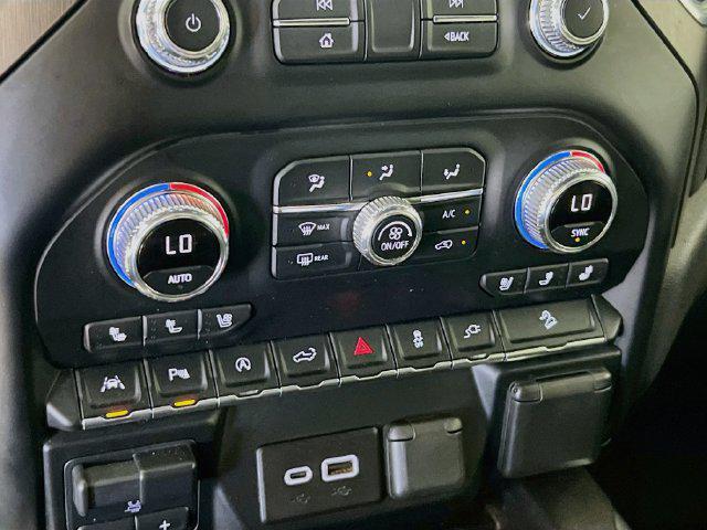 2020 GMC Sierra 1500 4WD Crew Cab Short Box AT4