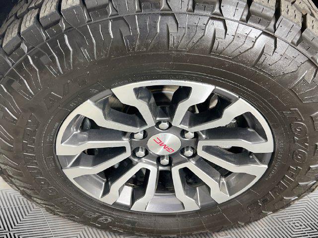 2020 GMC Sierra 1500 4WD Crew Cab Short Box AT4