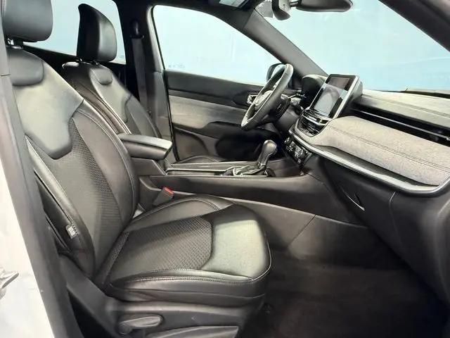 2025 Jeep Compass Latitude 4x4