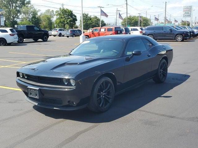 2018 Dodge Challenger SXT Plus