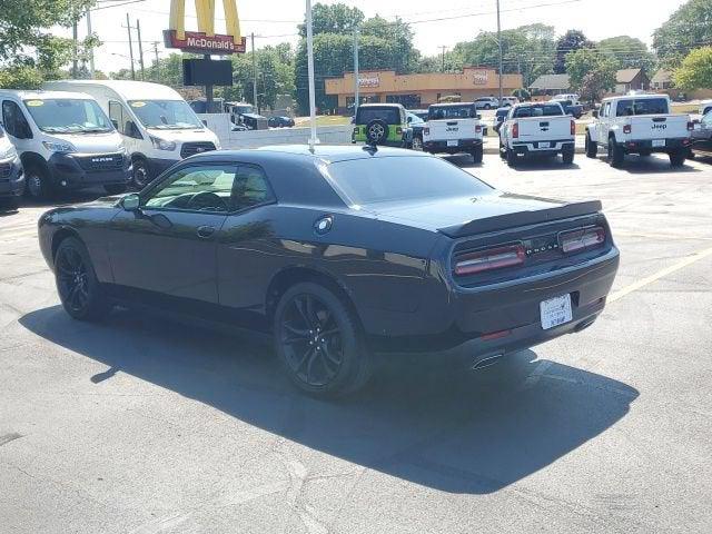 2018 Dodge Challenger SXT Plus