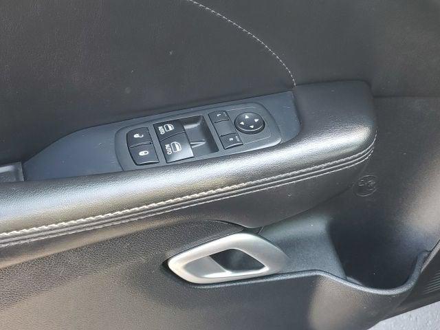 2018 Dodge Challenger SXT Plus