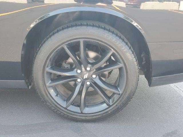 2018 Dodge Challenger SXT Plus