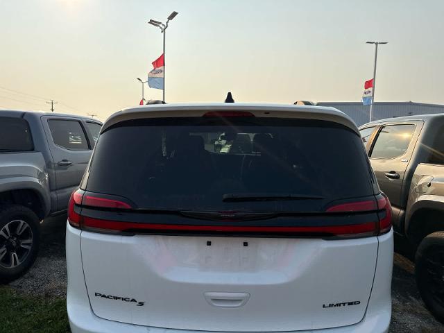 2025 Chrysler Pacifica Limited