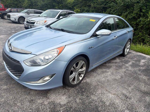 2012 Hyundai Sonata Hybrid Base for sale in Fostoria, OH