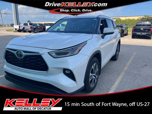 2021 Toyota Highlander XLE for sale in Decatur, IN