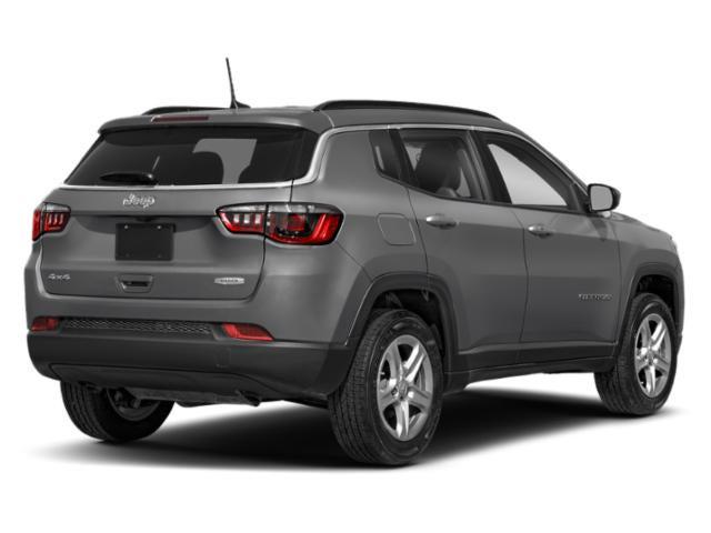 2023 Jeep Compass Latitude Lux FWD 2023 Jeep Compass Latitude Lux FWD