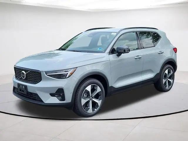 2026 Volvo XC40 Plus, B5 AWD Gas (mild hybrid), Dark for sale in Dulles, VA