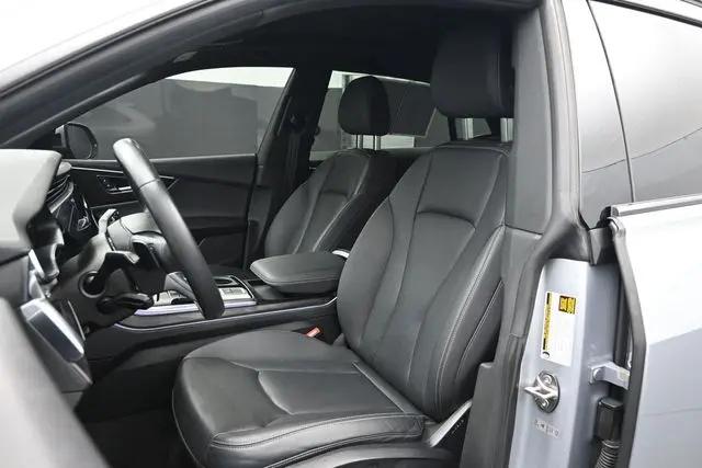 2021 Audi Q8 Premium Plus 55 TFSI quattro Tiptronic