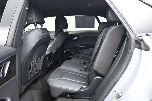 2021 Audi Q8 Premium Plus 55 TFSI quattro Tiptronic