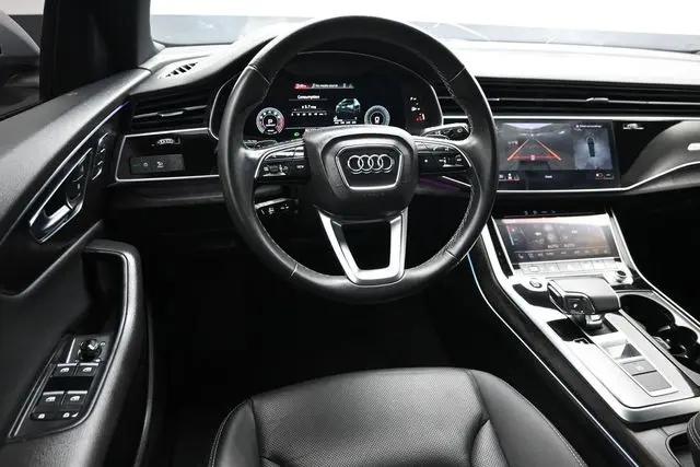 2021 Audi Q8 Premium Plus 55 TFSI quattro Tiptronic