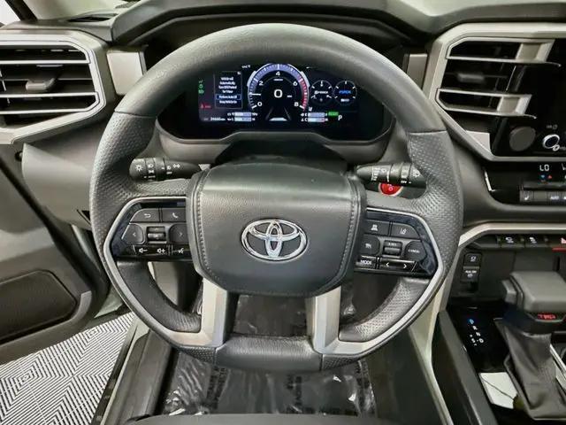 2024 Toyota Sequoia SR5