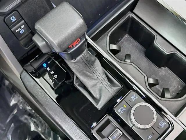 2024 Toyota Sequoia SR5