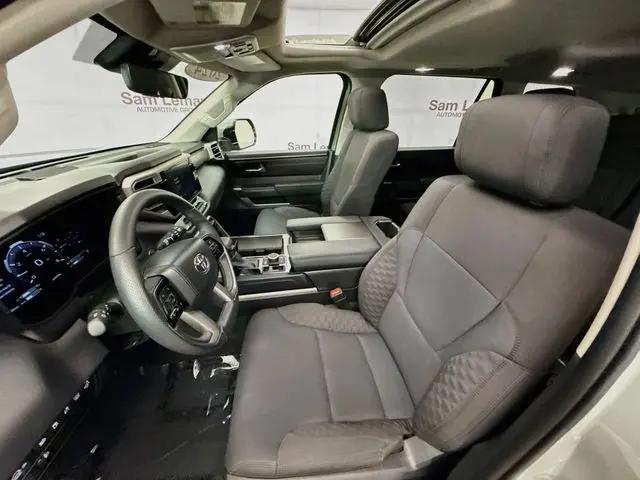2024 Toyota Sequoia SR5