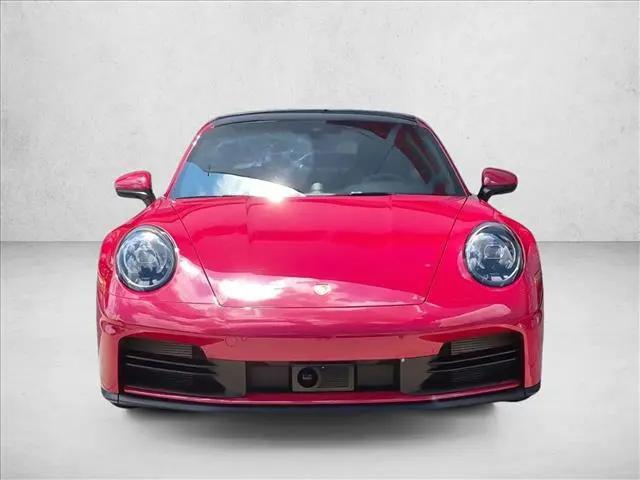 2025 Porsche 911 Carrera