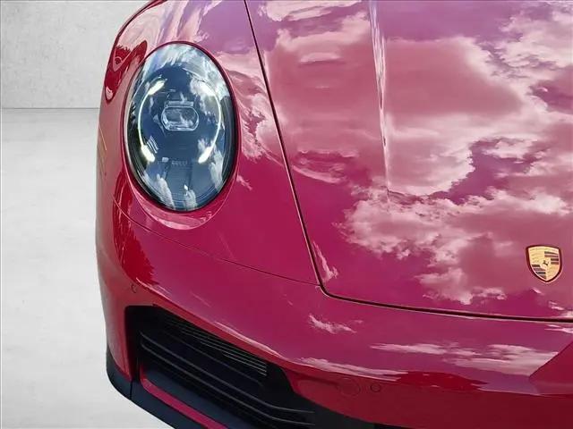 2025 Porsche 911 Carrera