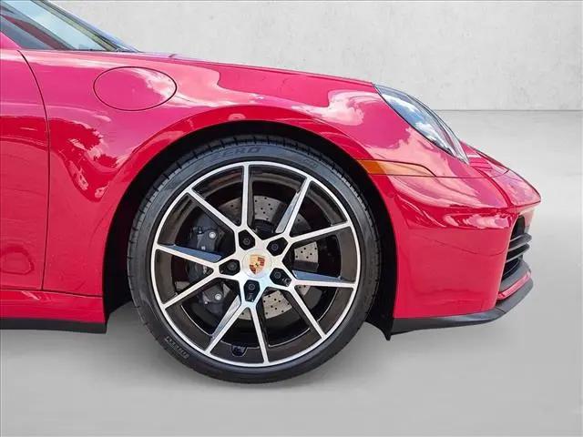2025 Porsche 911 Carrera