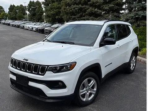 2023 Jeep Compass Latitude 4x4 for sale in Tinley Park, IL