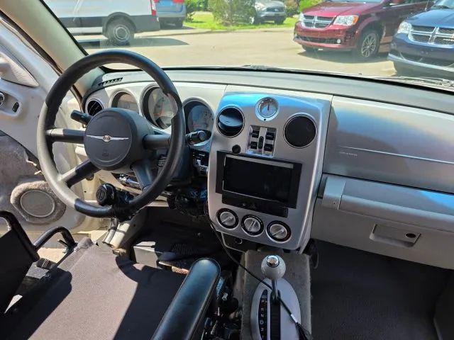 2006 Chrysler PT Cruiser Base