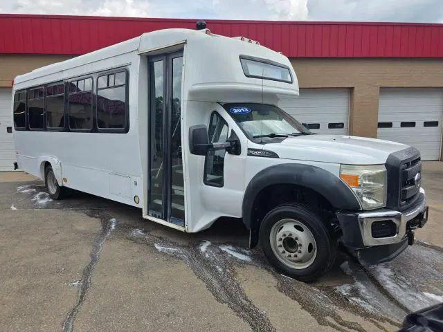 2013 Ford F-550 Base