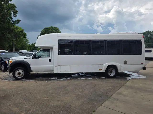 2013 Ford F-550 Base