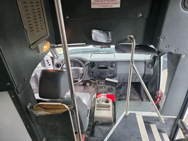 2013 Ford F-550 Base