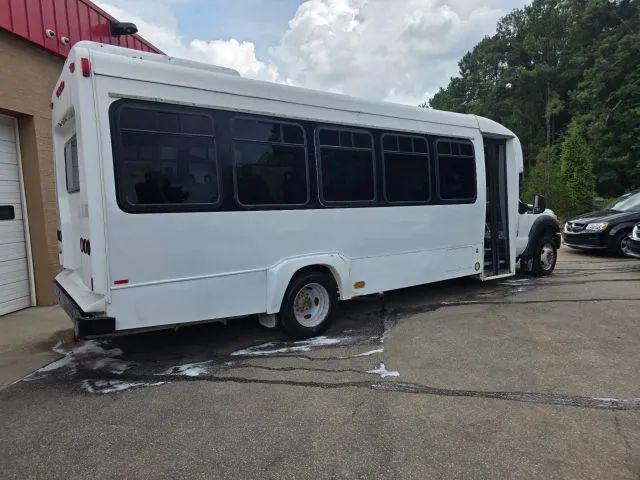 2013 Ford F-550 Base