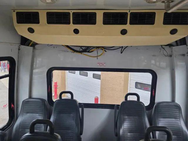 2013 Ford F-550 Base